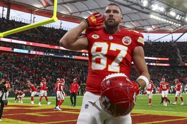 MNF Week 11: Eagles-Chiefs Preview, Props, Prediction