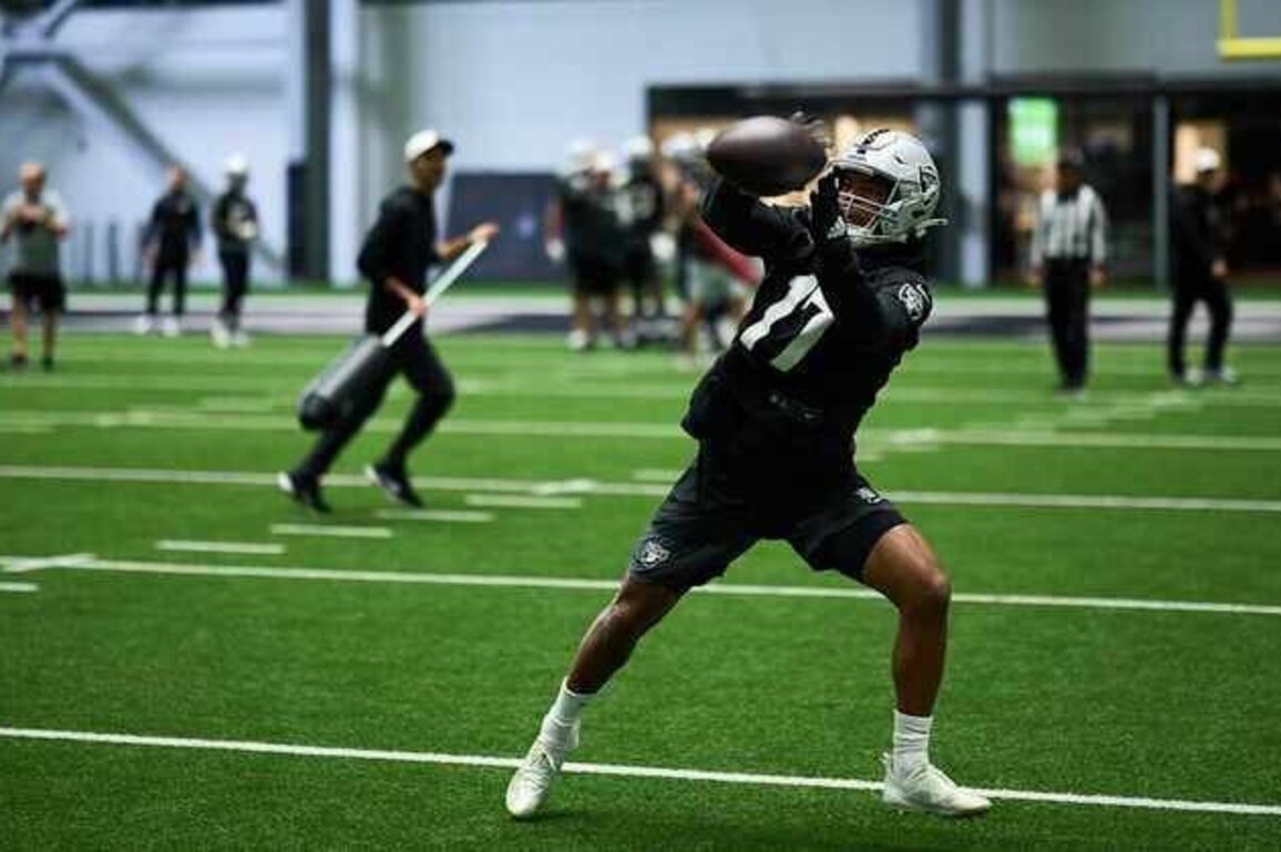 Raiders listos para su ltimo captulo del 2025 al recibir a Jefes