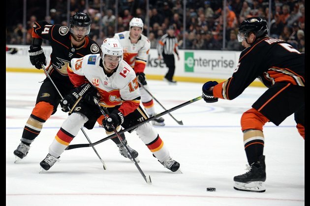 Flames hope to solve home woes against Ducks