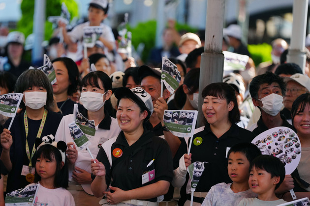 (Int'l Exchange)JAPAN-WAKAYAMA-GIANT PANDAS-RETURN-CHINA-FAREWELL
