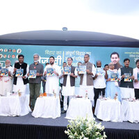 Bihar polls: Mahagathbandhan releases manifesto titled 'Bihar Ka Tejashwi Pran,' NDA calls it a "bunch of lies"