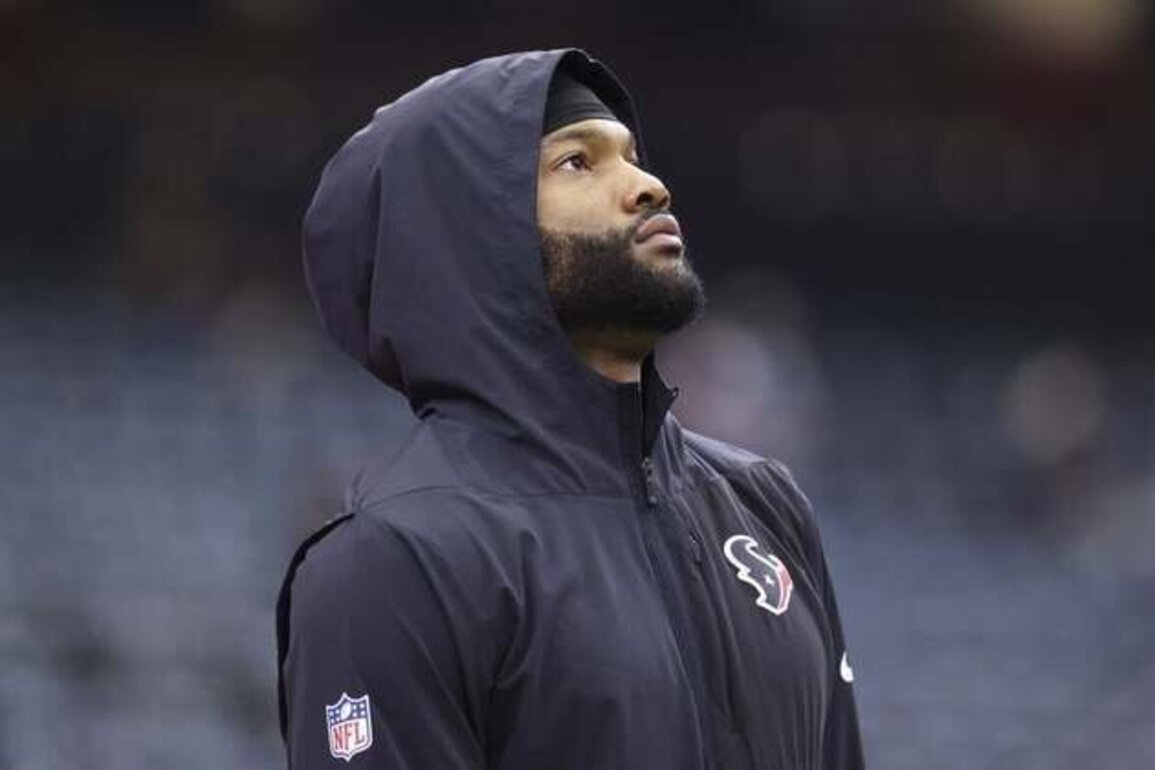 Texans WR Nico Collins (concussion) misses another practice