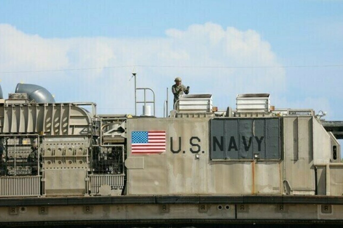 US destroyed drug submarine in the Caribbean  Trump