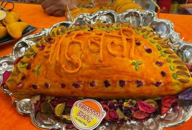 Lucknow sweet shop enters India Book Of Records for making largest Gujiya ahead of Holi