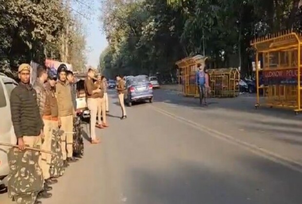 Security tightened outside SP office in Lucknow amid fears of protests over party leader's arrest