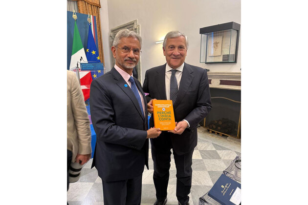 EAM appreciates discussions with Italian FM, gifts Italian edition of 'Why Bharat Matters'