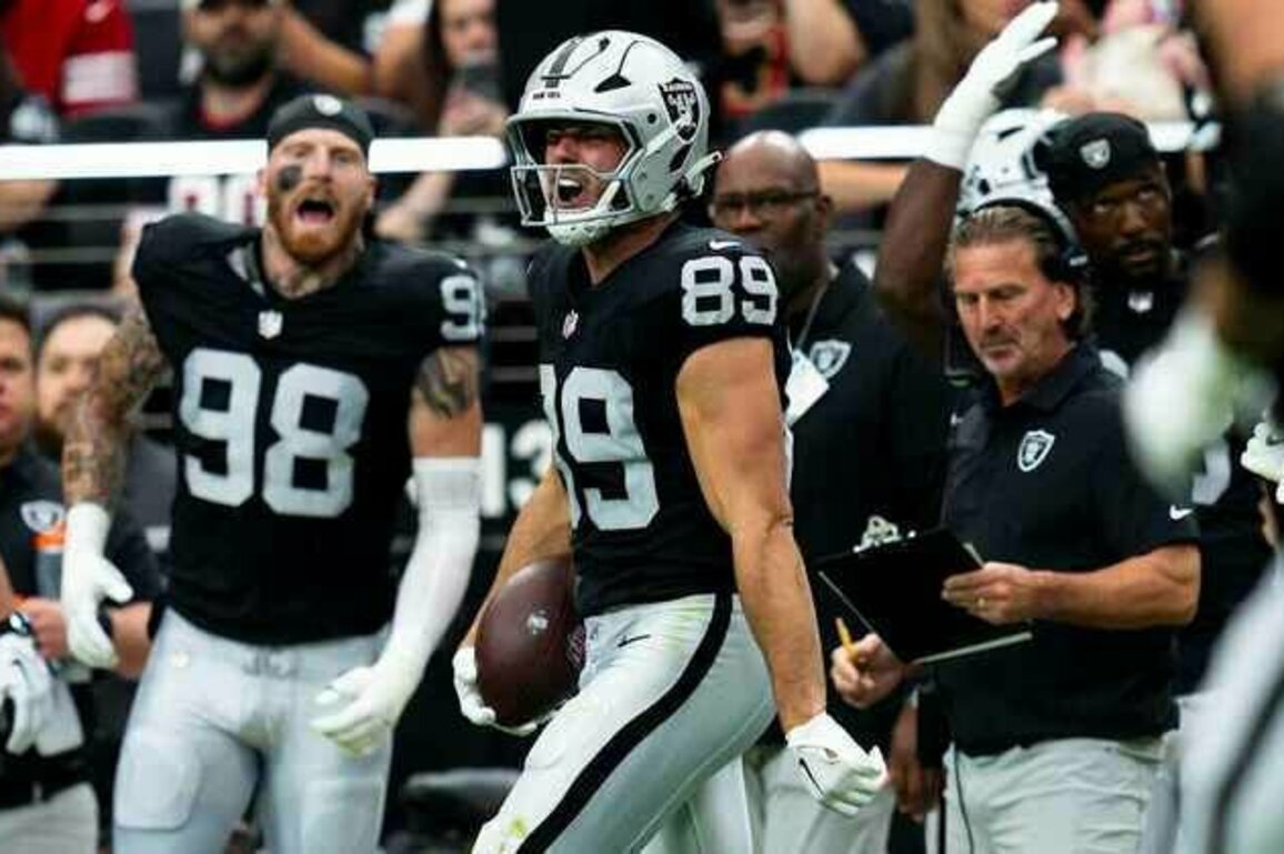 3 Raiders who could lead your fantasy football team to a championship