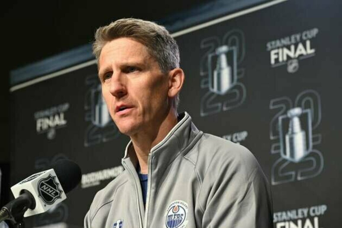 Oilers coach Kris Knoblauch signs 3-year extension