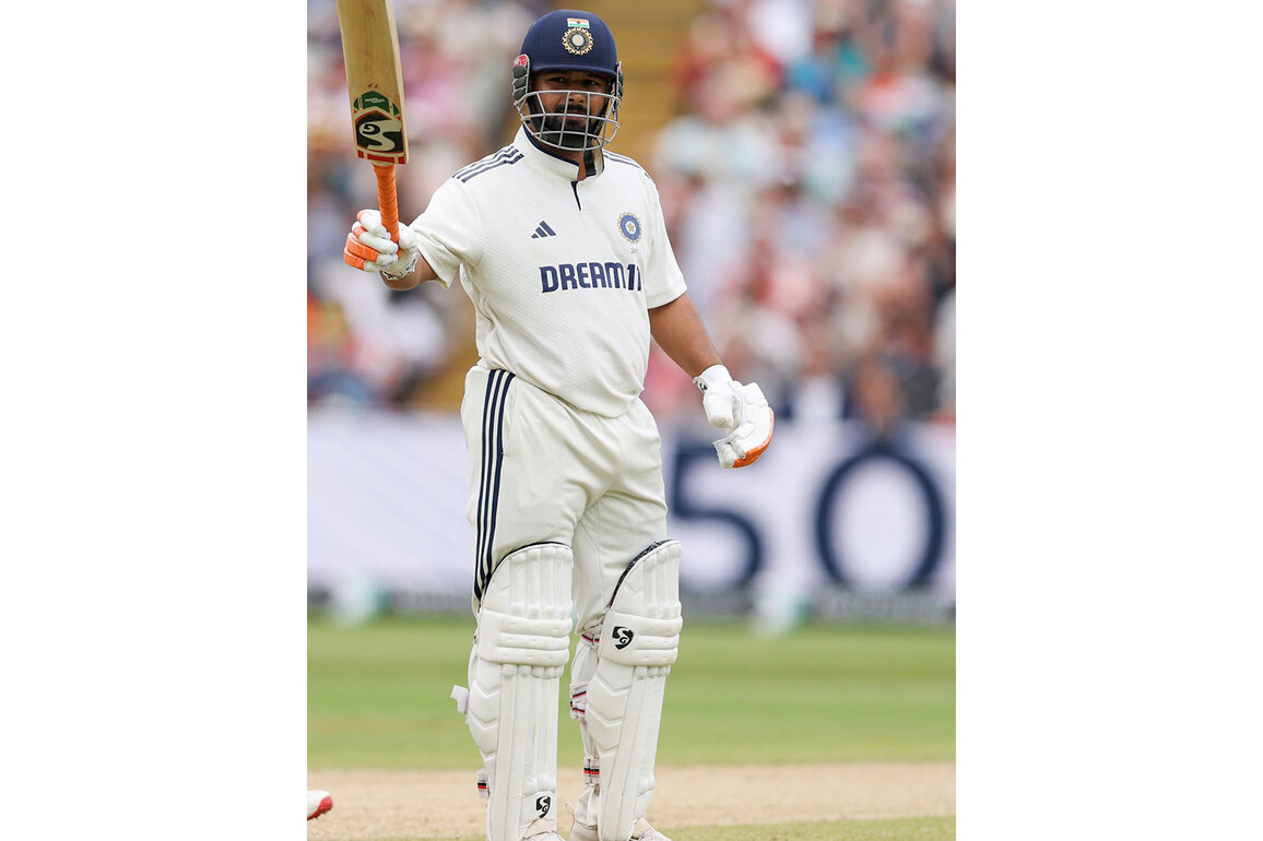 Rishabh Pant breaks Virender Sehwag's record for most sixes in Tests for India
