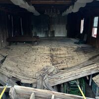Floor at New Hampshire wedding venue collapses, injuring 6