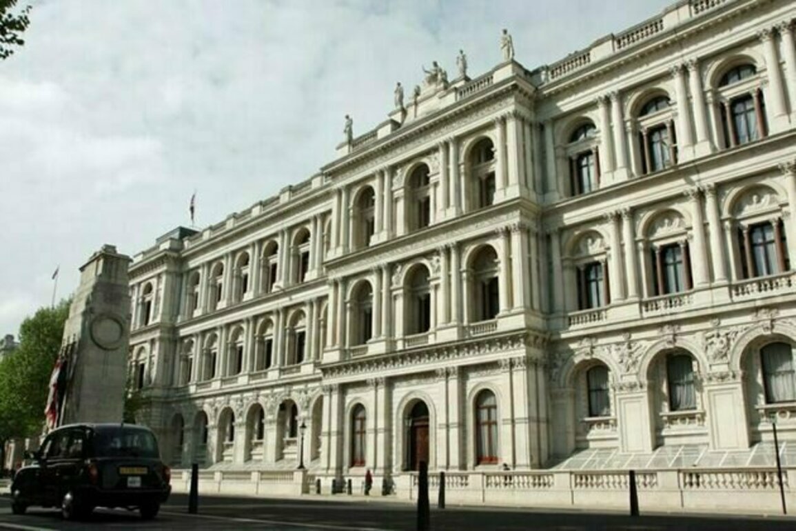 UK calls on UN Security Council to remove sanctions on Syria