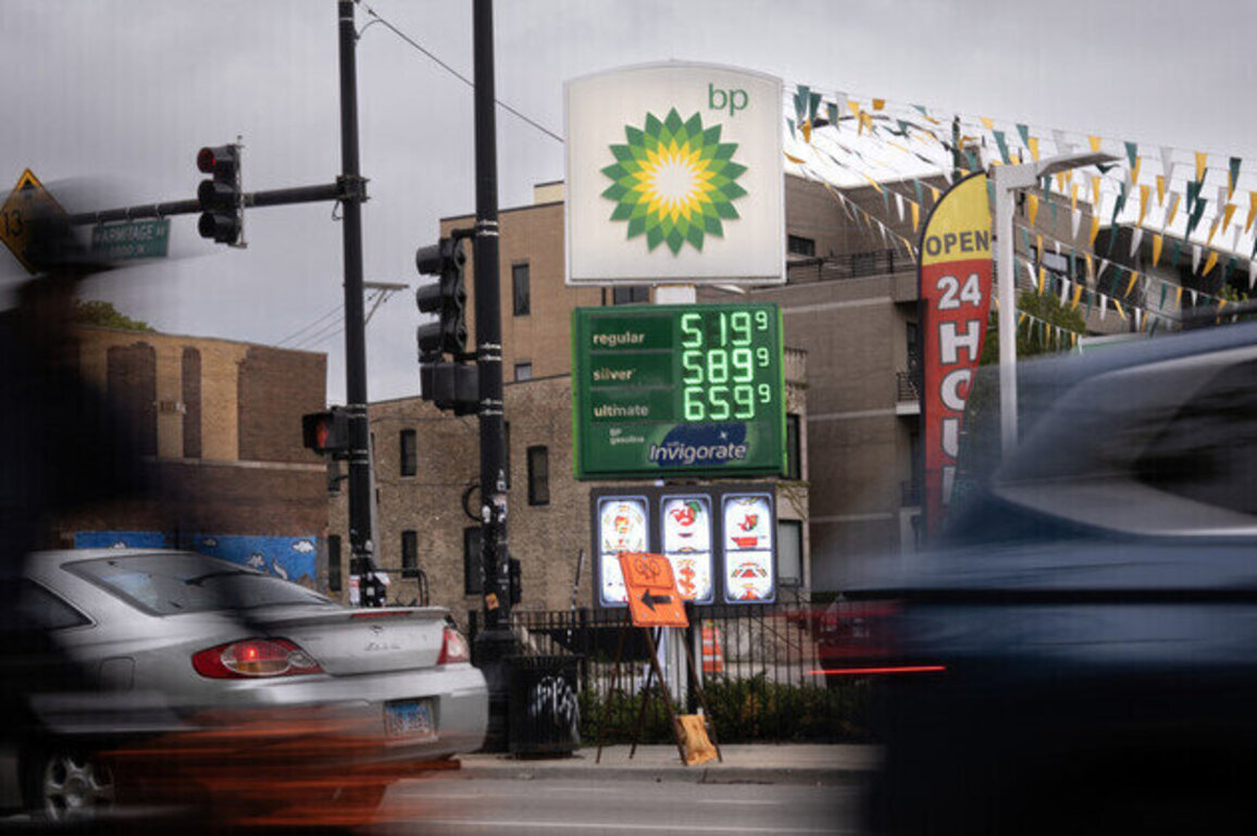 Gas at $4: Understanding Americas strange obsession