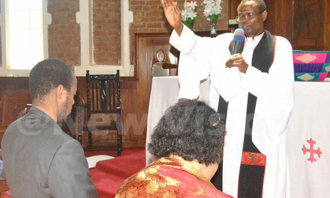 Oyo attends church as kingdom marks 22nd coronation anniversary Oyo attends church as kingdom marks 22nd coronation anniversary