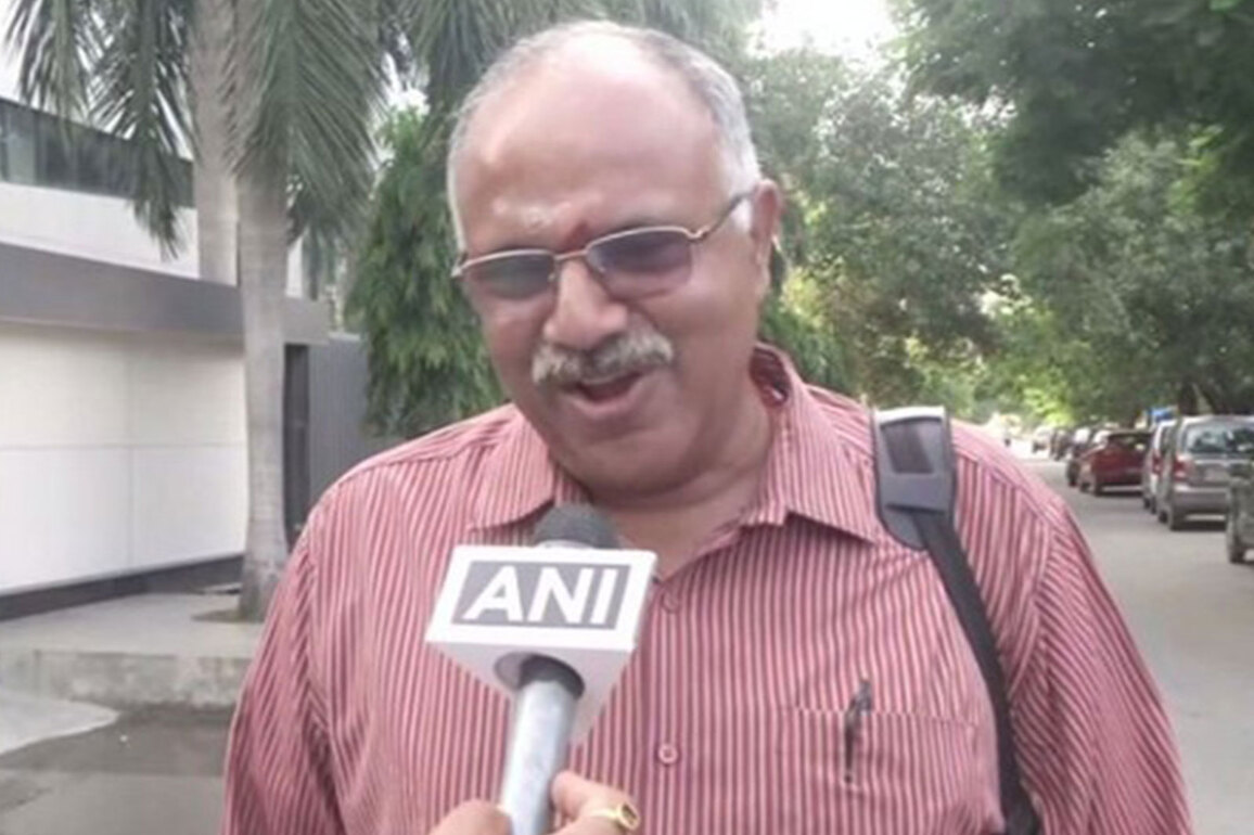 Former MHA Under Secy RVS Mani, who was "forced" to sign affidavit to fabricate 'Saffron Terror' narrative, honoured with Padma Shri