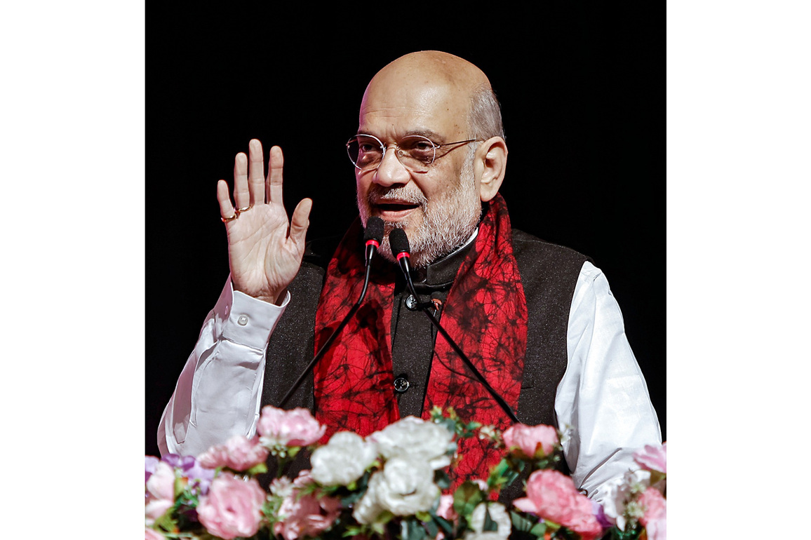Gujarat: Amit Shah directs administration to "act on war footing" as Gandhinagar faces typhoid outbreak