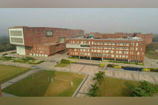 Amity University Mumbai secures top spot in QS Asia University Rankings 2025 for Southern Asia