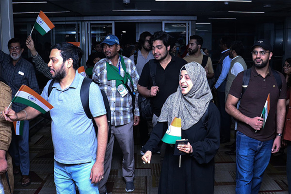 "Bharat Mata Ki Jai!": Evacuees chant as 290 Indians return from Iran under Operation Sindhu, thank govt for safe rescue