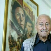 Mohamed Lakhdar-Hamina a fait connatre le cinema africain grce  ses films politiques audacieux sur l'Algerie