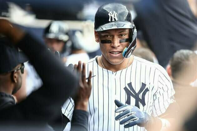 MLB roundup: Yanks hit 9 HRs, bash Brewers 20-9