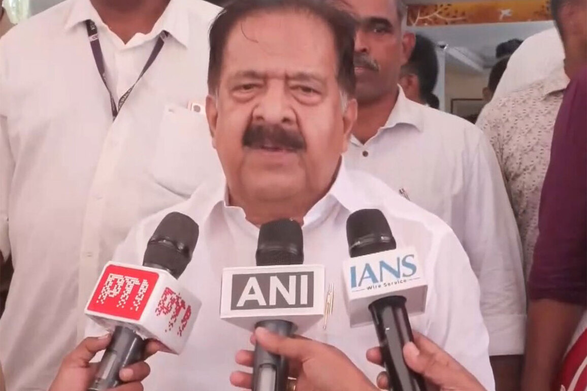 Keralam Home Minister Ramesh Chennithala affirms of 'complete transformation' in functioning of police stations