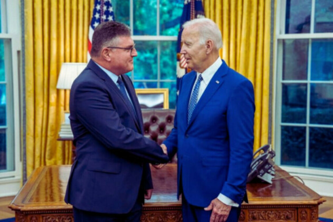 Bulgarias U.S. Ambassador to Return Home Before Term Ends