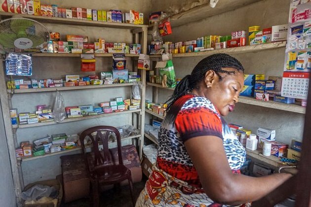 Illegal Pharmacies Are Convenient. But Are They Safe?