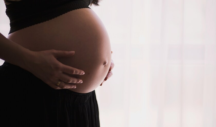 Pregnancy (c) Freestocks/Unsplash 