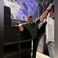 Salman Khan flaunts his flexibility, shares his fun stretching pic