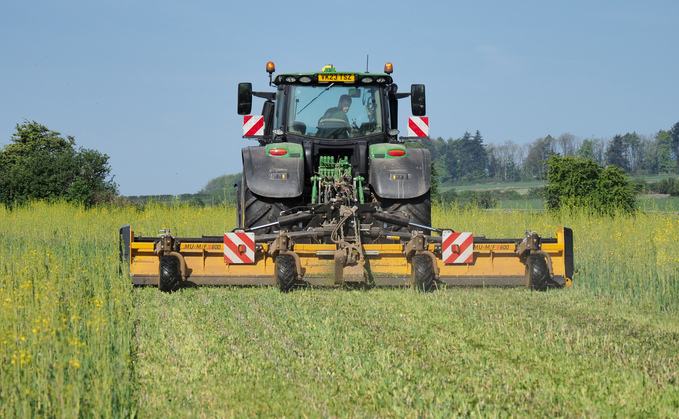 The Muthing MU-M 600 flail mower makes light work of mulching wild bird cover for Henson and Andrews in the Cotswolds. The Muthing MU-M 600 flail mower makes light work of mulching wild bird cover for Henson and Andrews in the Cotswolds.