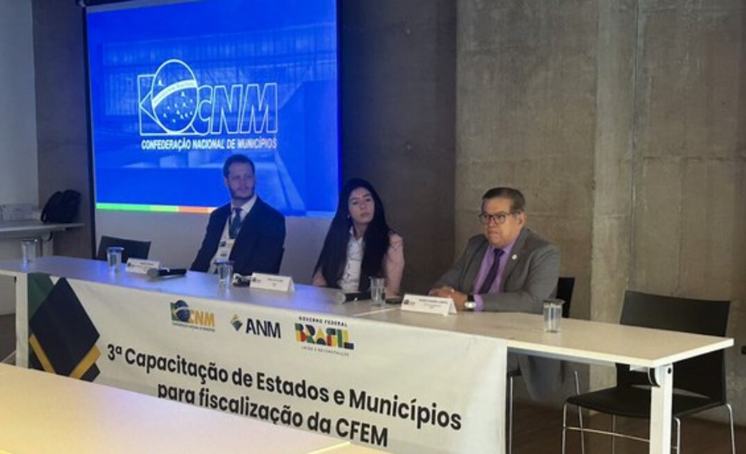 Representantes da ANM e CNM em treinamento para fiscalização da Cfem/Divulgação
