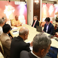 CM Yogi meets GIC CEO, Tamsek chairman during Singapore visit