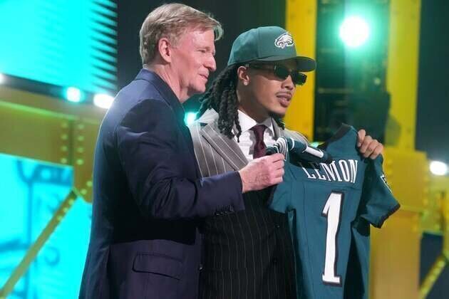 Report: Eagles sign first-round WR Makai Lemon
