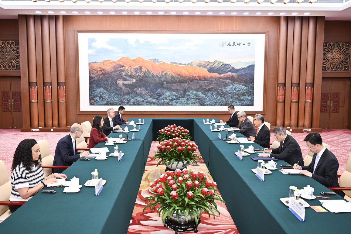 CHINA-BEIJING-WANG YI-UN GENERAL ASSEMBLY-80TH SESSION-PRESIDENT-MEETING (CN)