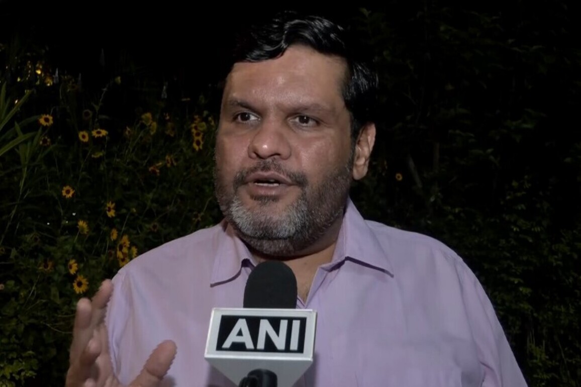 "Don't support any kind of violence in politics": BJP's Gaurav Vallabh over attack on Abhishek Banerjee