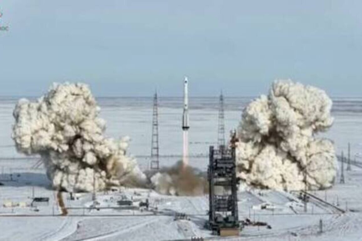 Russia launches Proton-M rocket with next-gen weather satellite (VIDEO)