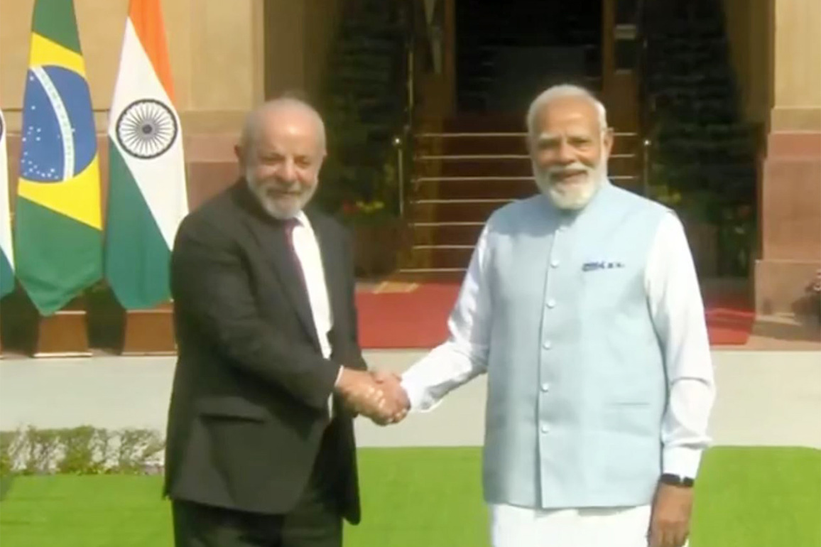 Prime Minister Narendra Modi meets Brazilian President Luiz Inacio Lula da Silva