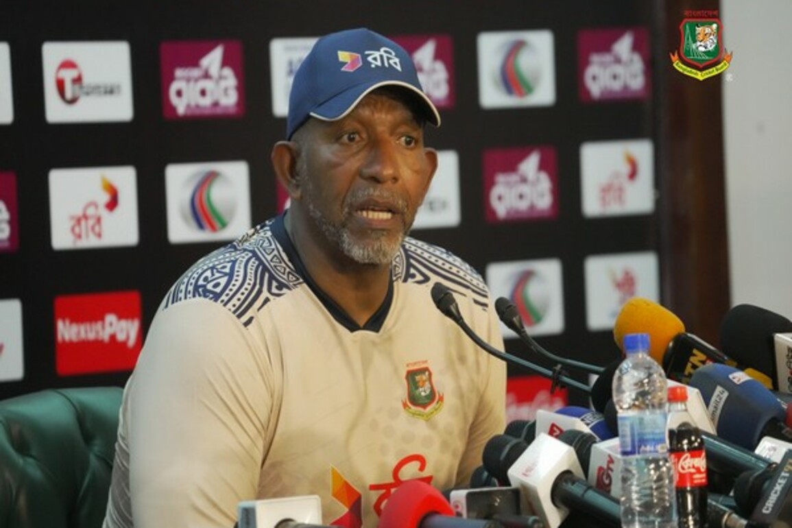 Phil Simmons to continue as Bangladesh head coach until 2027 ODI World Cup