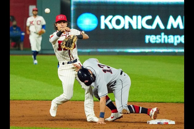 Carlson, Gomber lead Cardinals past Royals
