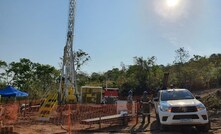 Exploração no projeto de ouro Castelo dos Sonhos