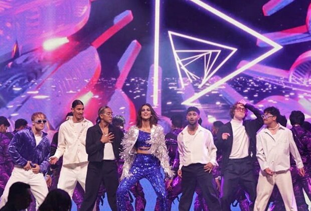 Watch: Kriti Sanon performs with Norwegian dance group at IIFA 2023