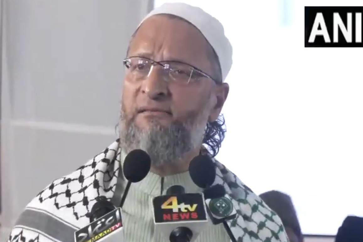 Is money more valuable than lives of 26 citizens: Owaisi tragets BJP over India-Pakistan cricket match