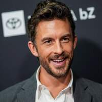 "I felt scared..": Jonathan Bailey on growing up gay