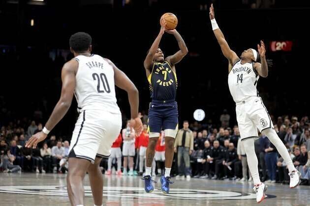 Kam Jones' late 3-pointer propels Pacers past Nets