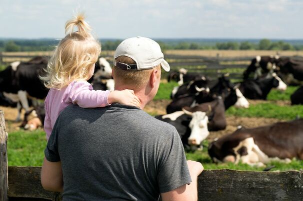 The coalition and the Labor Party have both committed $2.5m to support Farmsafe Australia's efforts in improving farm safety.
