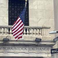 U.S. stocks close broadly higher, Nasdaq gains 117 points