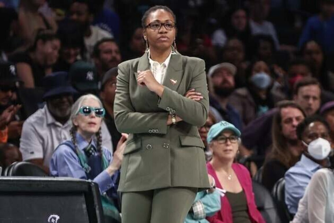 Reports: Penn State hiring Tanisha Wright as coach