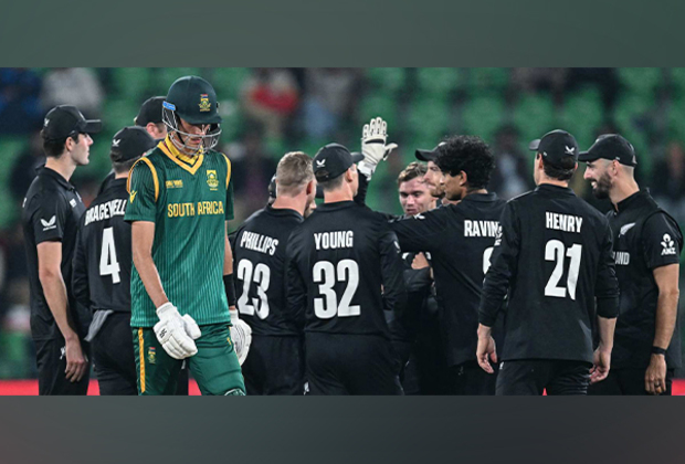 New Zealand storms into Champions Trophy final with dominant comeback