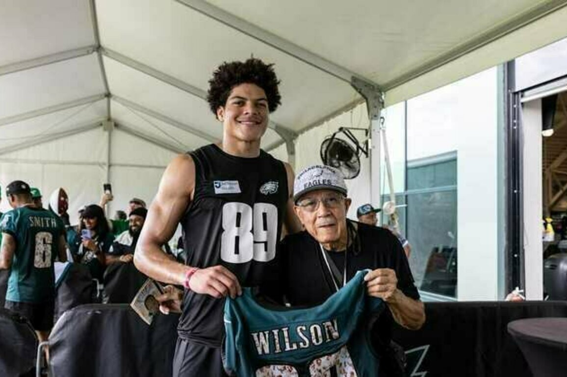 Eagles Training Camp Notebook: What happened on Day 3