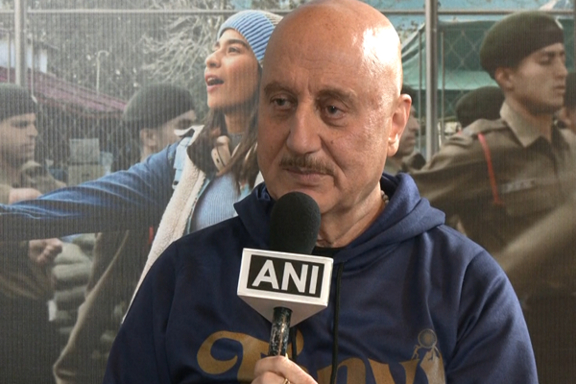 "It's a blessing...She is an inspiration": Anupam Kher thanks President Murmu for accepting his invitation to watch his film 'Tanvi The Great'