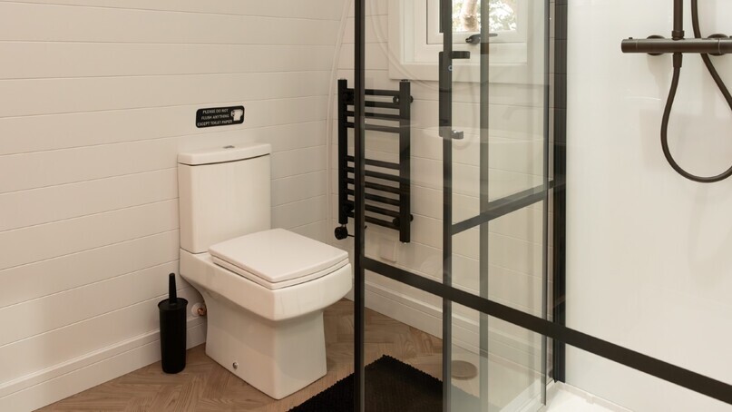 Luxury Glamping Pods at the NEC feature Kinedo shower cubicles 